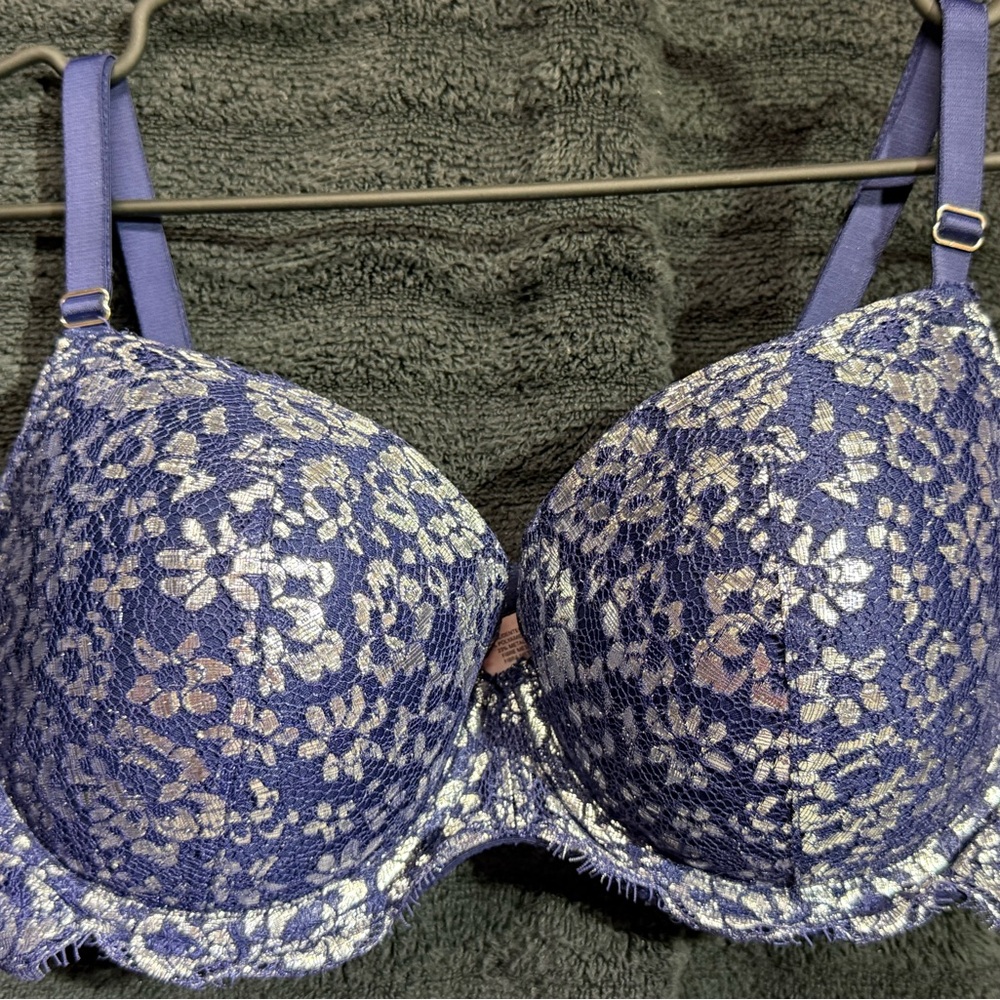 Victoria's Secret Blue Floral Lace Bra